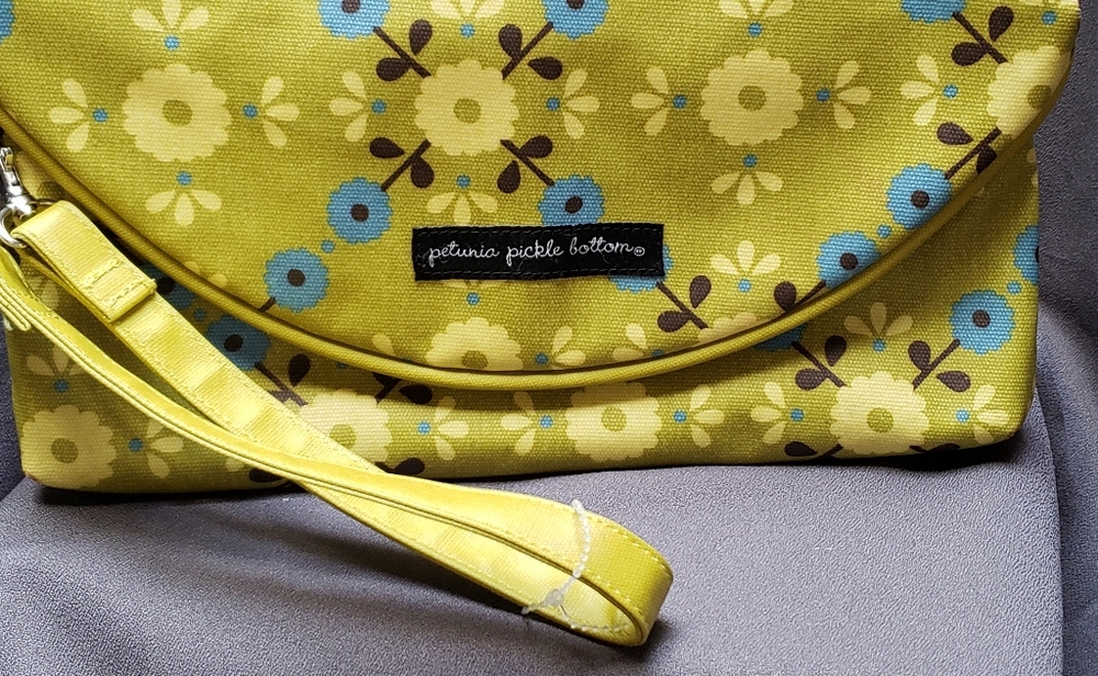 Petunia Pickle Bottoms ~ Diaper and/or Wipes~ NWOT - Picture 8 of 8